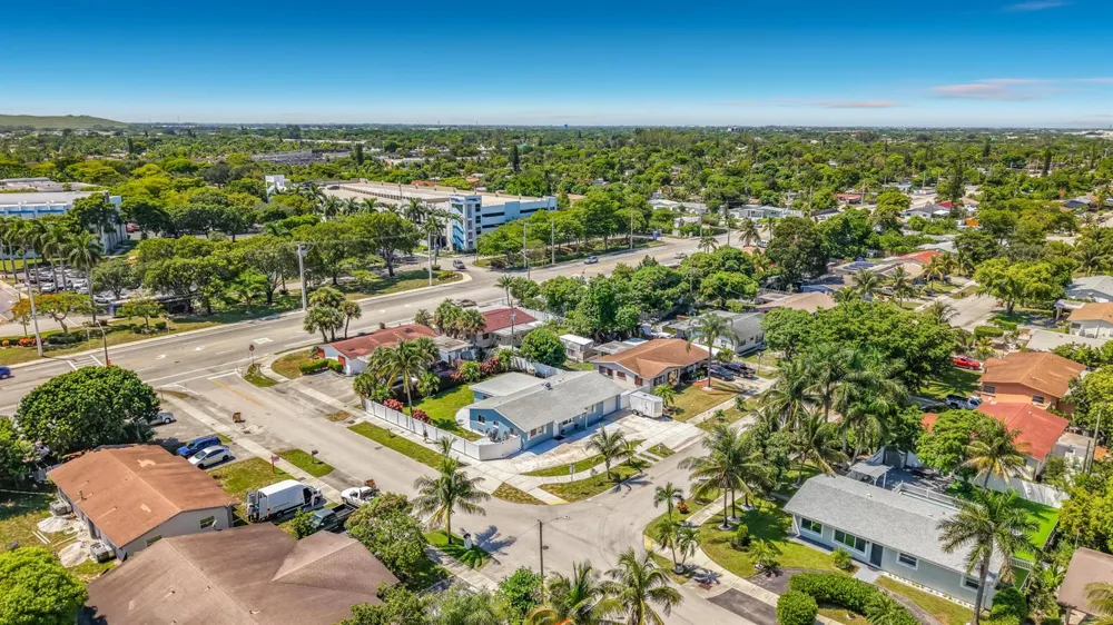 3801 NE 4th Avenue Pompano Beach, FL 33064