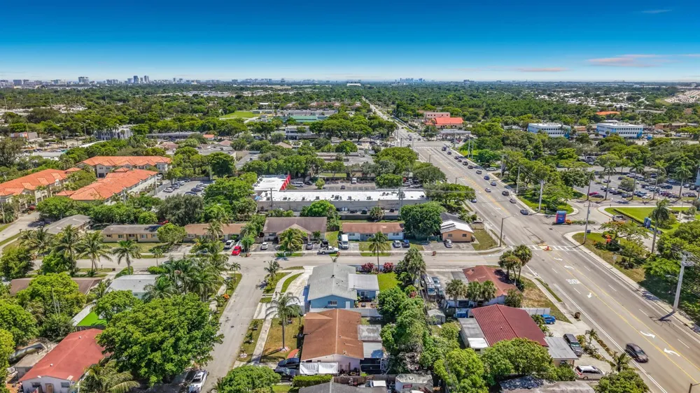 3801 NE 4th Avenue Pompano Beach, FL 33064