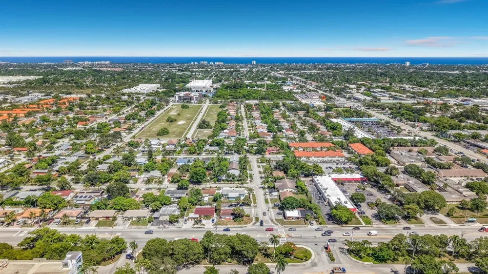 3801 NE 4th Avenue Pompano Beach, FL 33064