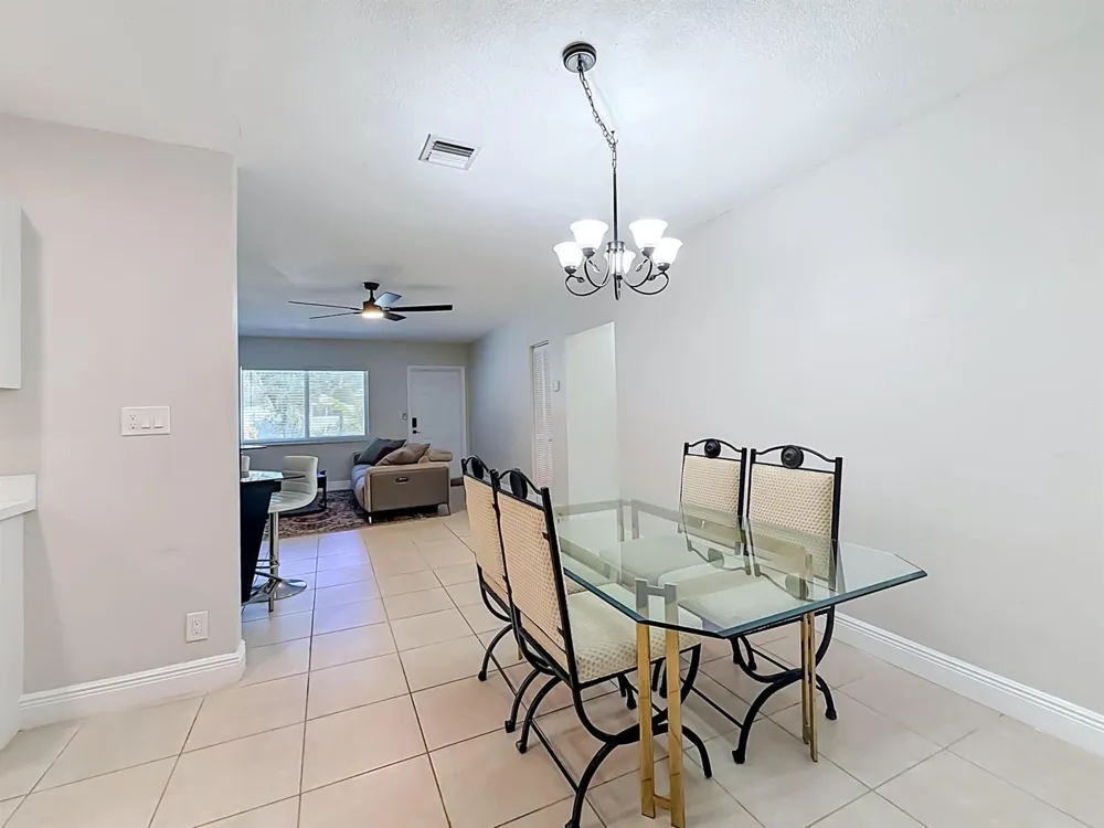 3801 NE 4th Avenue Pompano Beach, FL 33064