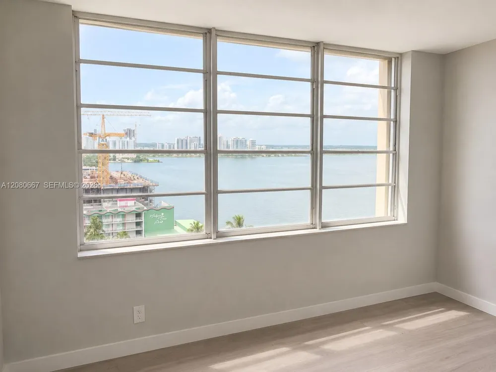 1865 79th St Cswy #14D North Bay Village, FL 33141