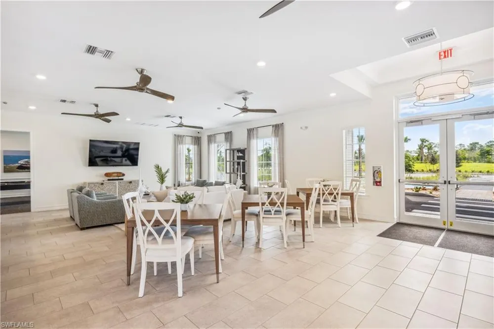 17565 Shade Tree Loop Punta Gorda, FL 33982
