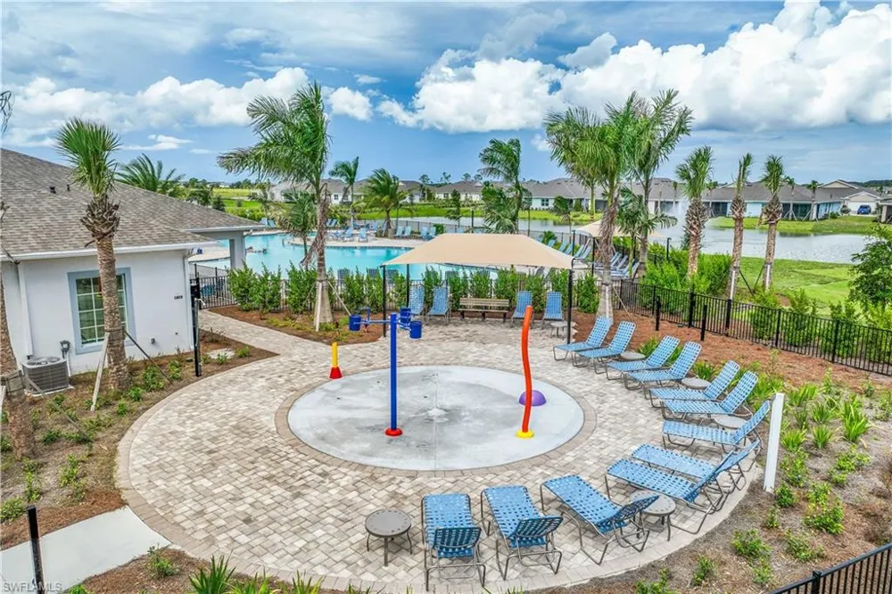 17565 Shade Tree Loop Punta Gorda, FL 33982