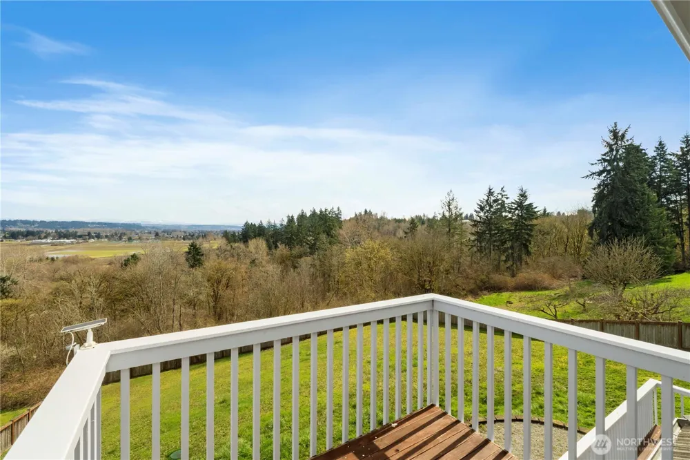 5805 51st Ave CT E Tacoma, WA 98443