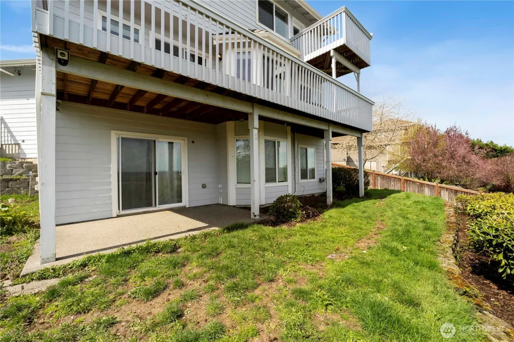 5805 51st Ave CT E Tacoma, WA 98443