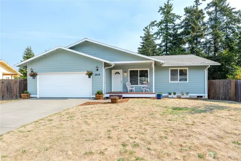 2419 Arbutus Ln