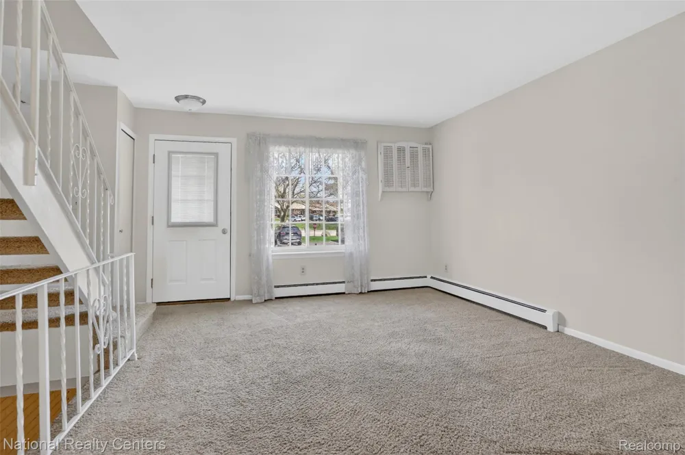 61315 Heritage Boulevard #4 South Lyon City, MI 48178