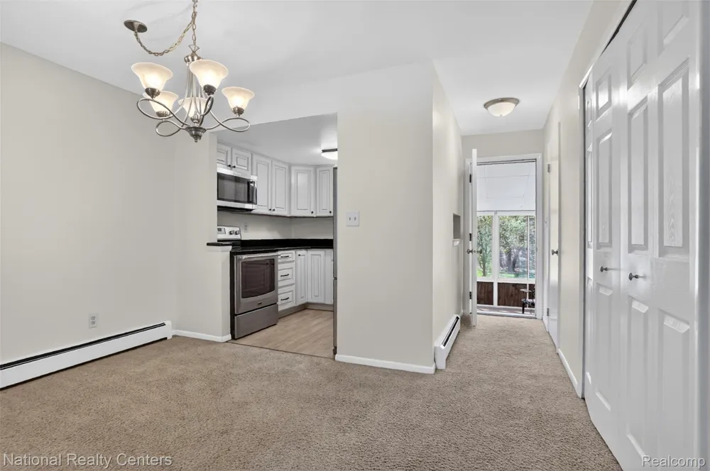 61315 Heritage Boulevard #4 South Lyon City, MI 48178