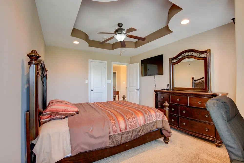 2616 Browning Way Clarksville, TN 37043