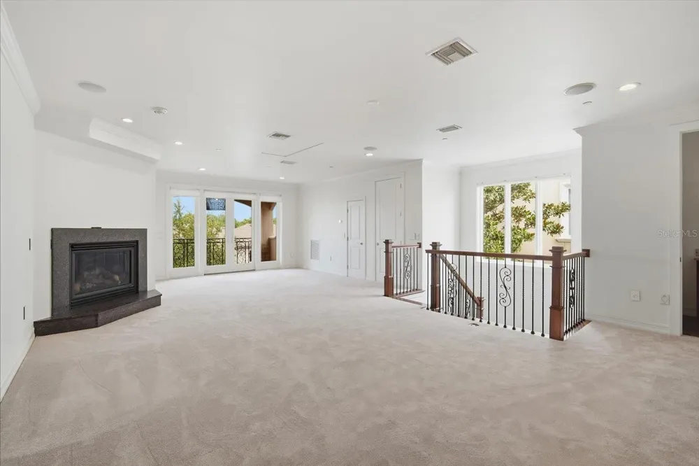 1465 HILLSIDE LANDING DRIVE Tarpon Springs, FL 34688