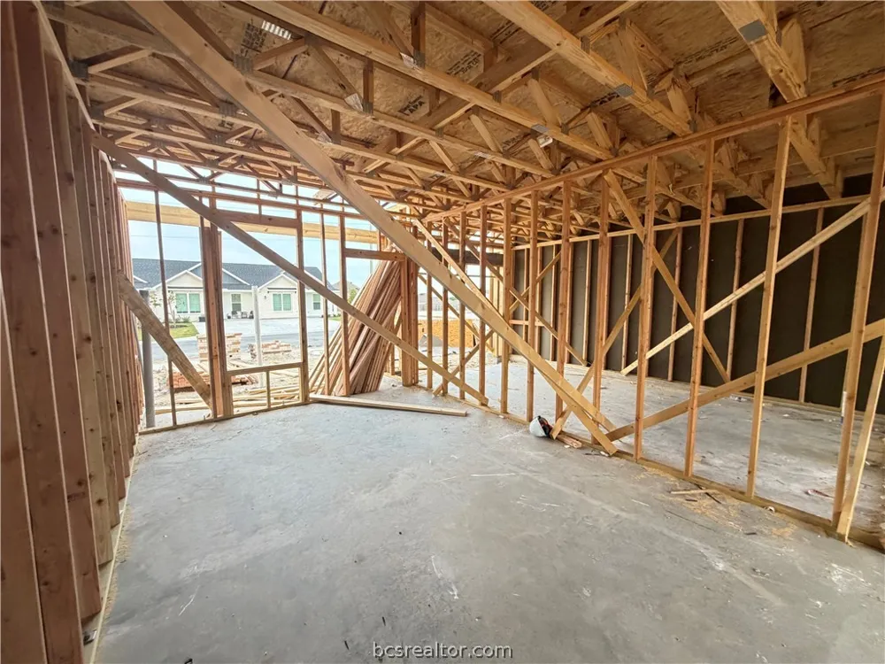 10523 Berry Branch Lane Bryan, TX 77845
