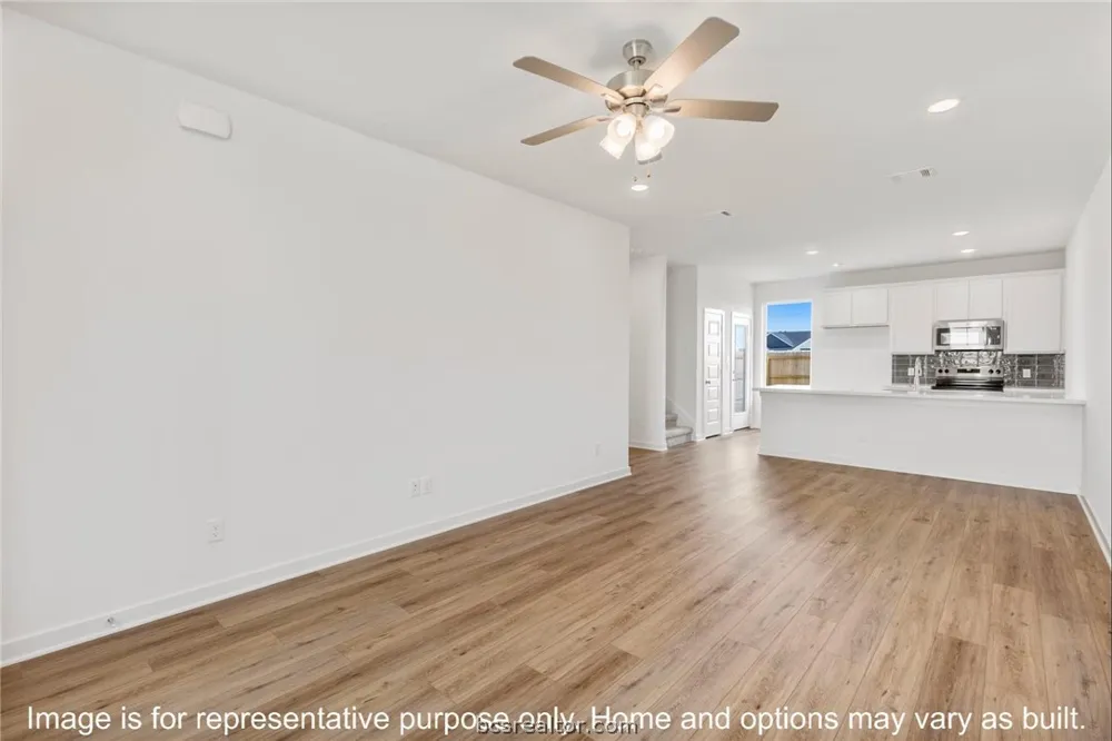 10523 Berry Branch Lane Bryan, TX 77845