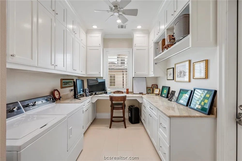5108 Inverness Drive Bryan, TX 77802