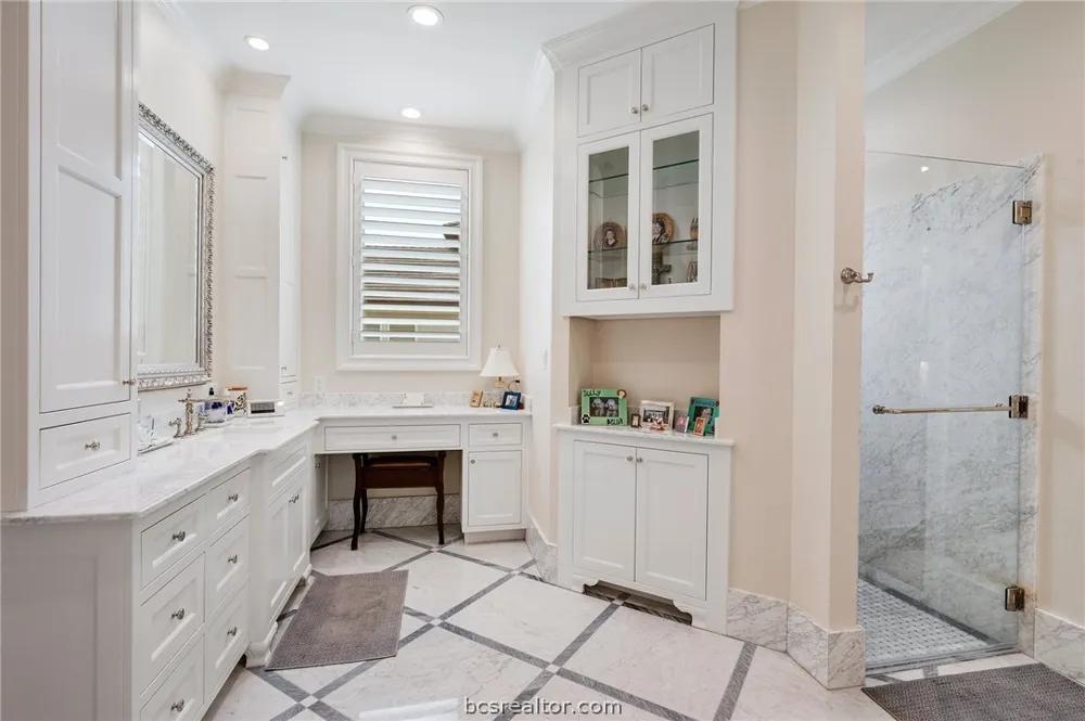 5108 Inverness Drive Bryan, TX 77802
