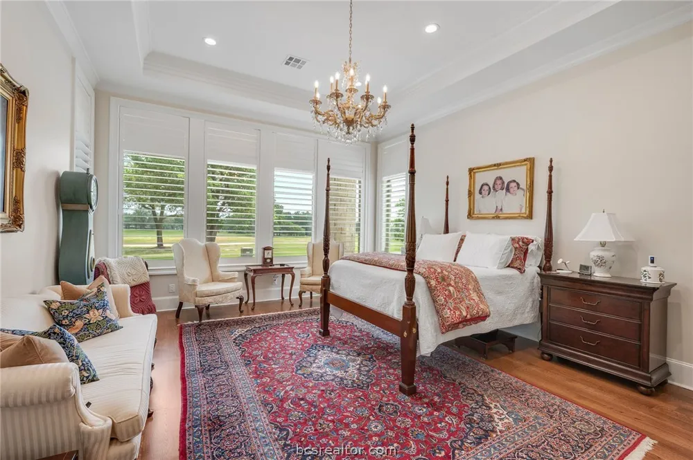 5108 Inverness Drive Bryan, TX 77802