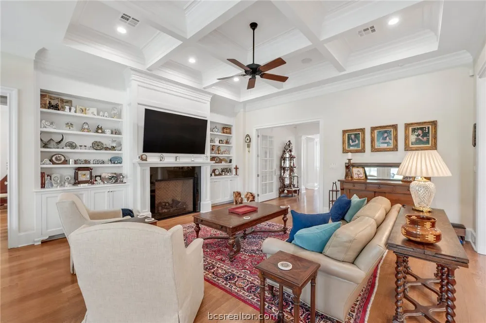 5108 Inverness Drive Bryan, TX 77802