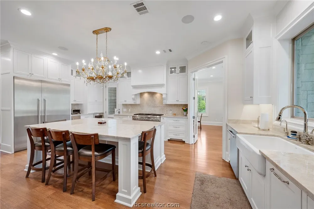 5108 Inverness Drive Bryan, TX 77802