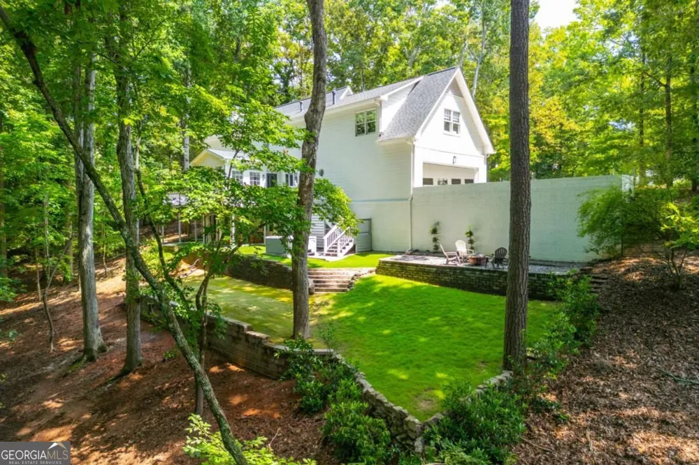 1250 Northcliff TRCE Roswell, GA 30076