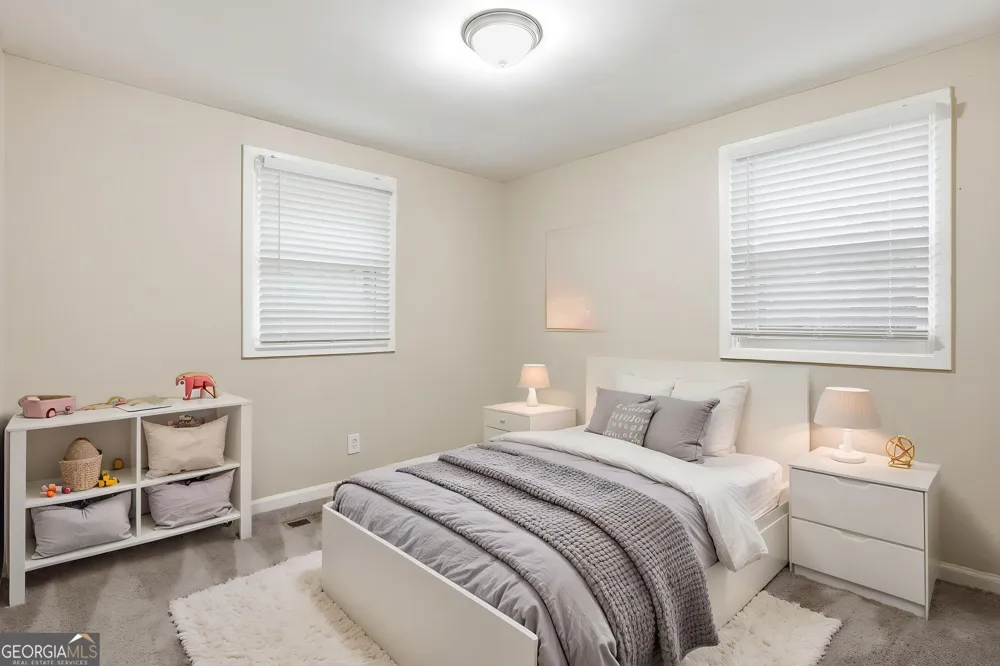 815 Bonneville TER NW Atlanta, GA 30331