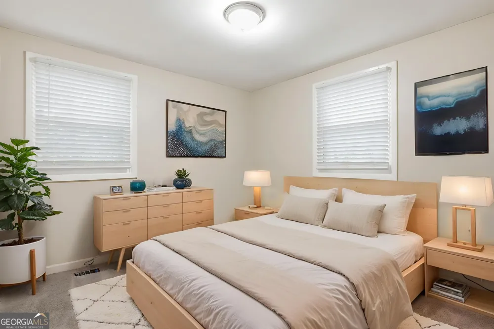 815 Bonneville TER NW Atlanta, GA 30331