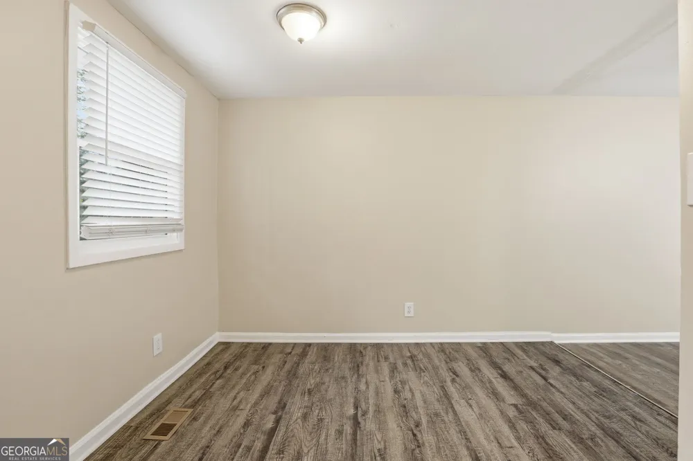 815 Bonneville TER NW Atlanta, GA 30331