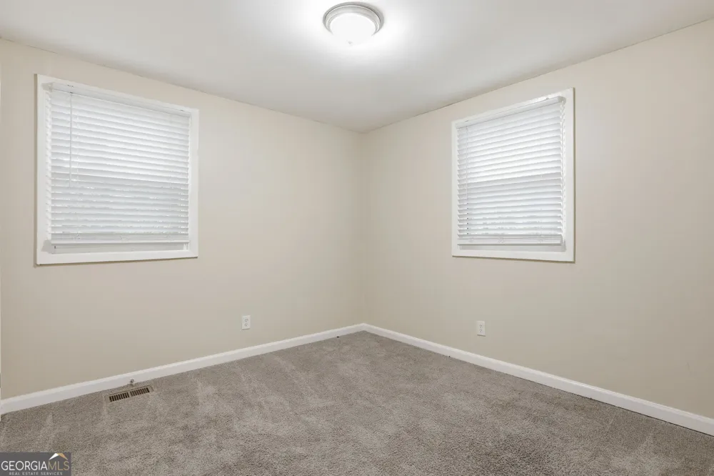 815 Bonneville TER NW Atlanta, GA 30331