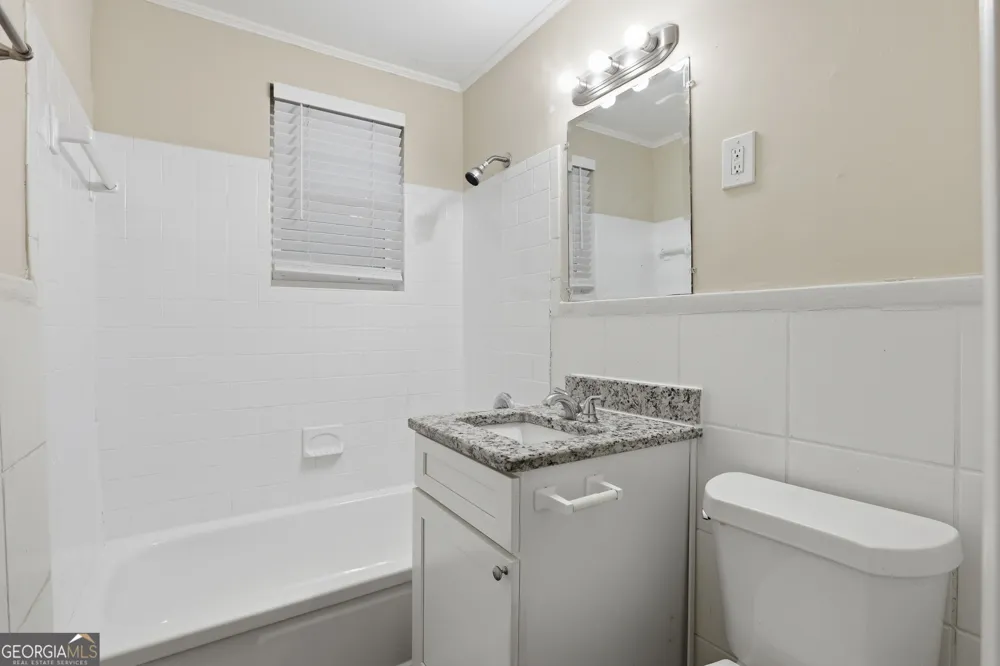 815 Bonneville TER NW Atlanta, GA 30331