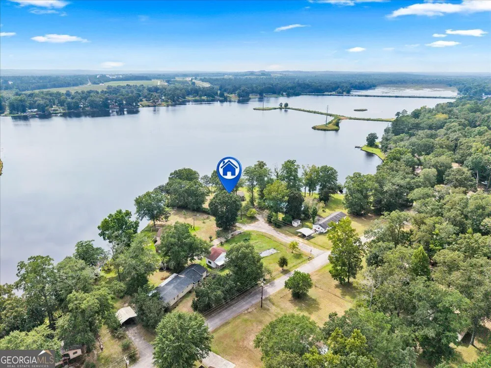 104 Sioux CIR Ivey, GA 31031