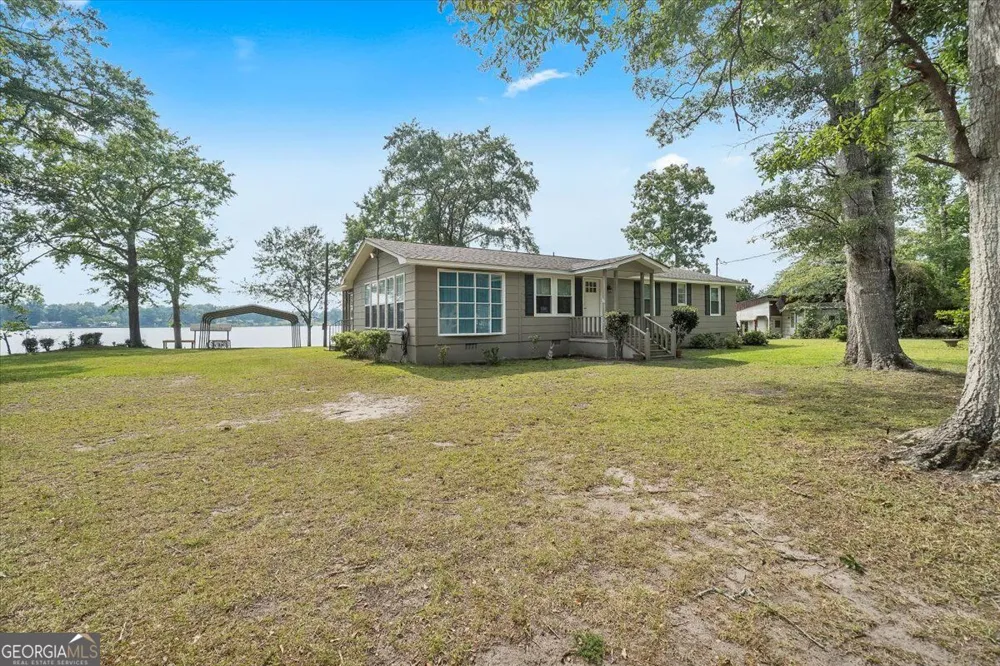 104 Sioux CIR Ivey, GA 31031