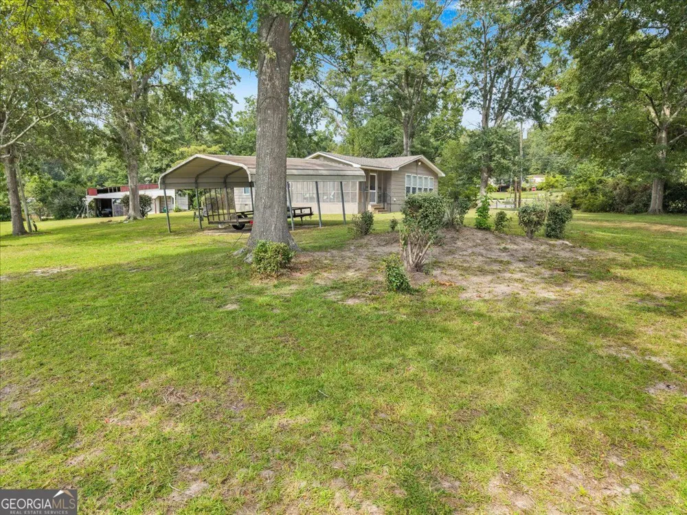 104 Sioux CIR Ivey, GA 31031