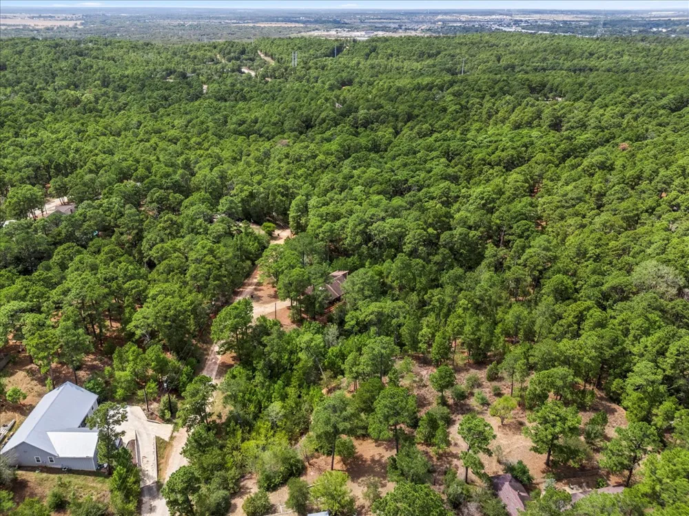 986 Kailua L Lane Bastrop, TX 78602