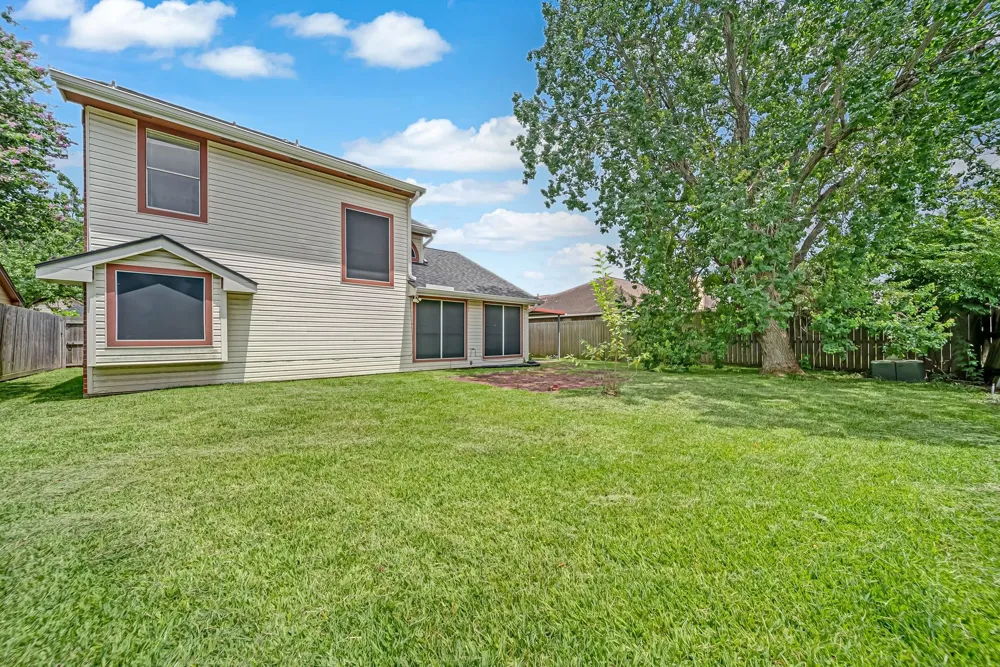 3812 Redbud Drive La Porte, TX 77571