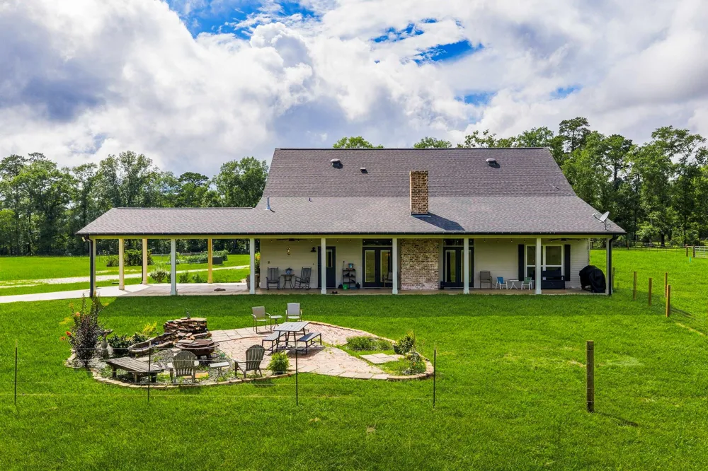 2654 Darden Road Livingston, TX 77351