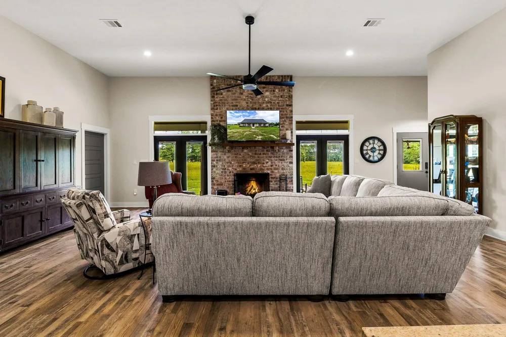2654 Darden Road Livingston, TX 77351