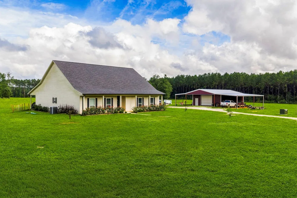 2654 Darden Road Livingston, TX 77351