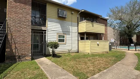 10603 S Wilcrest Drive #56