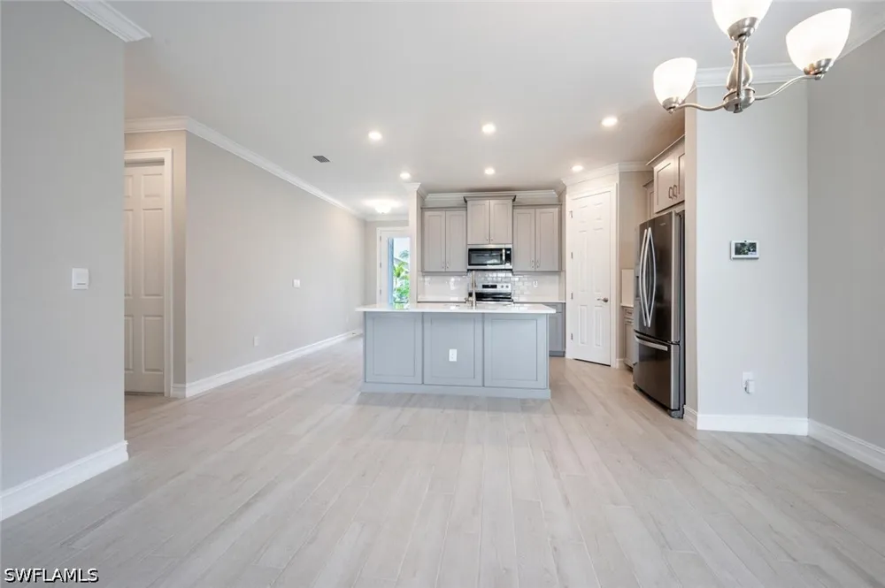 SANIBEL SANDS STREET Bonita Springs, FL 34135