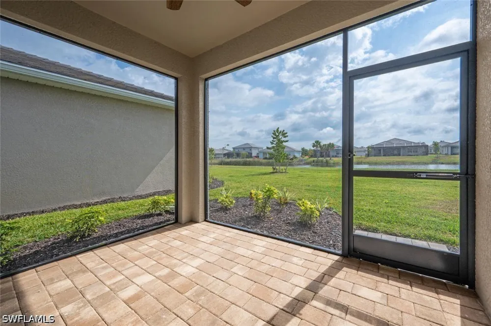 SANIBEL SANDS STREET Bonita Springs, FL 34135