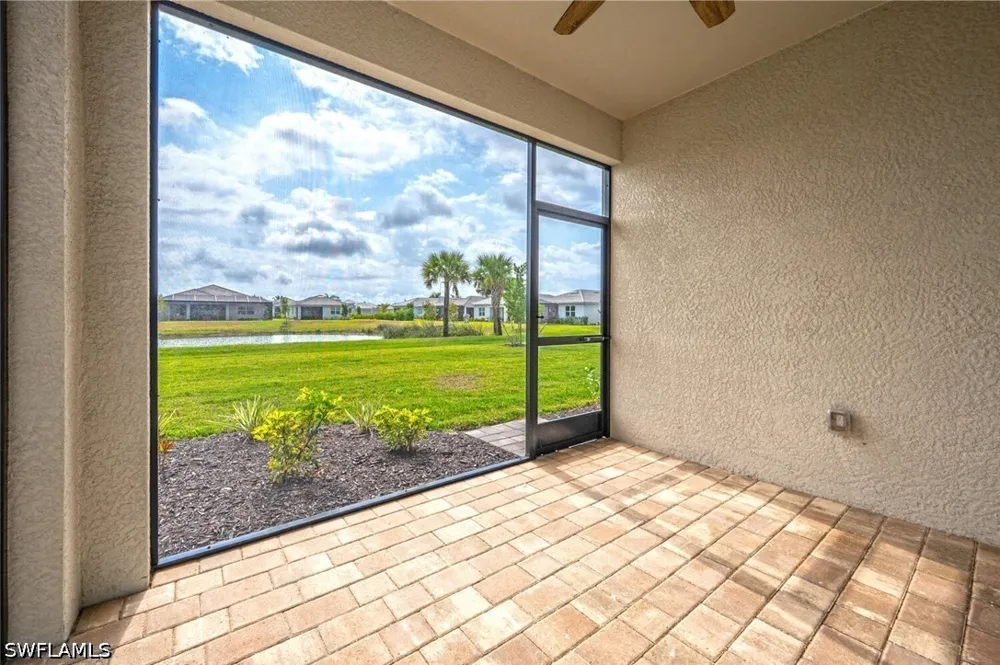 SANIBEL SANDS STREET Bonita Springs, FL 34135