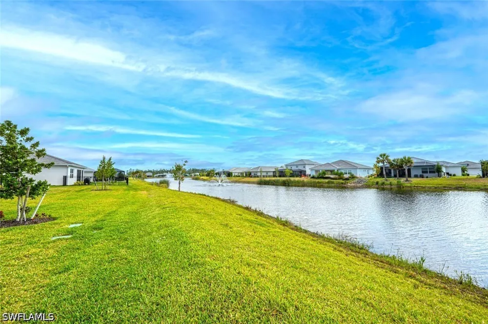 SANIBEL SANDS STREET Bonita Springs, FL 34135