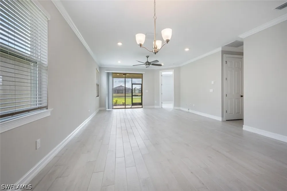 SANIBEL SANDS STREET Bonita Springs, FL 34135