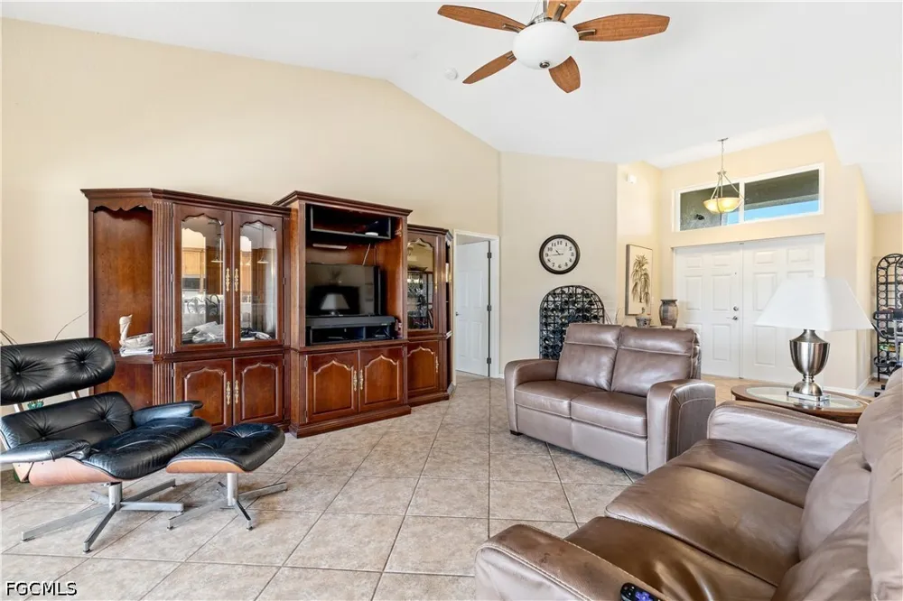NW 39th Avenue Cape Coral, FL 33993