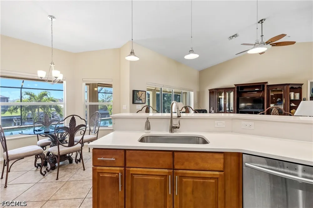 NW 39th Avenue Cape Coral, FL 33993