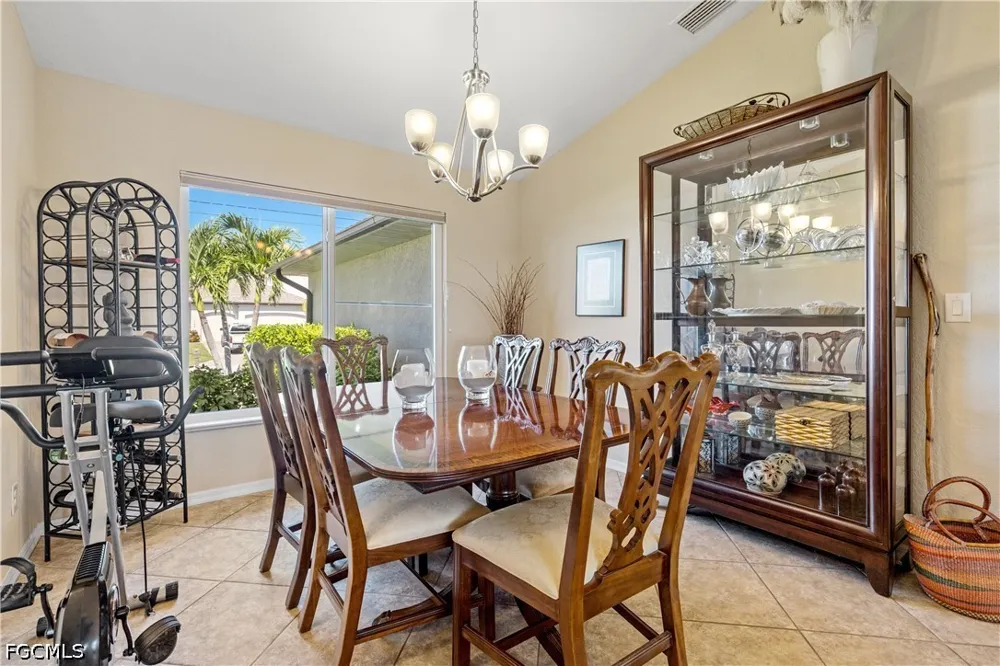 NW 39th Avenue Cape Coral, FL 33993