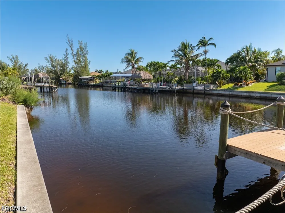 NW 39th Avenue Cape Coral, FL 33993