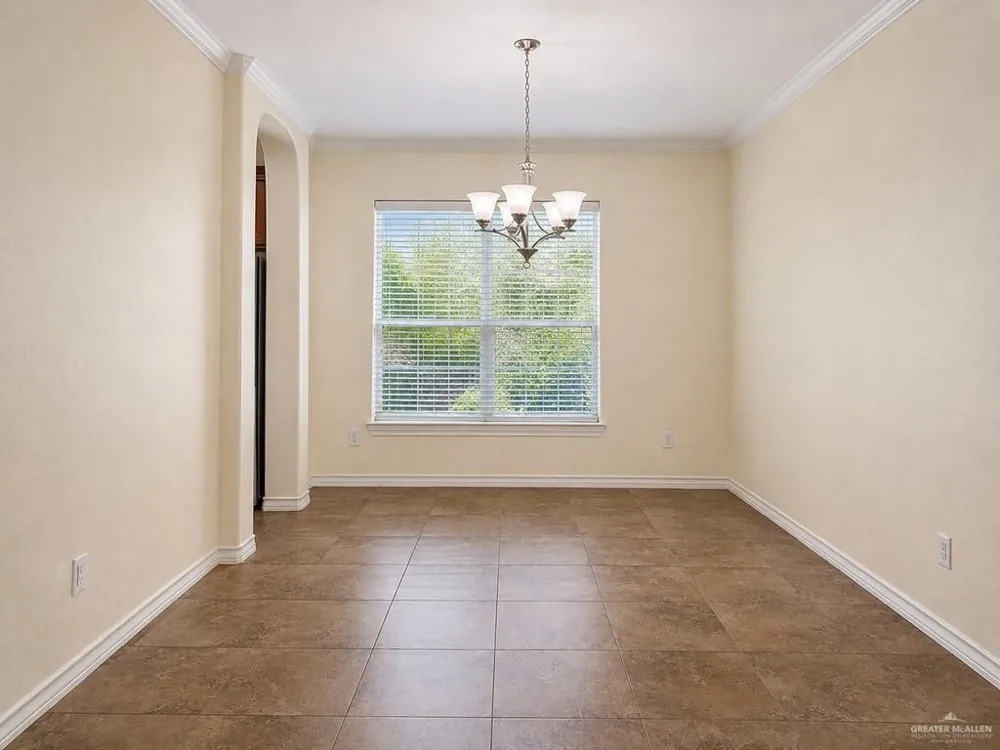 3901 Santa Veronica Mission, TX 78572