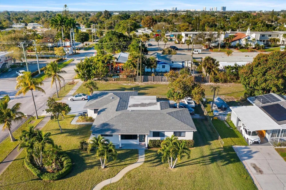 651 Foresteria Drive Lake Park, FL 33403