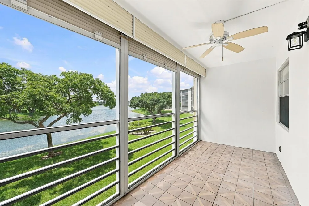 2035 NEWCASTLE B Boca Raton, FL 33434