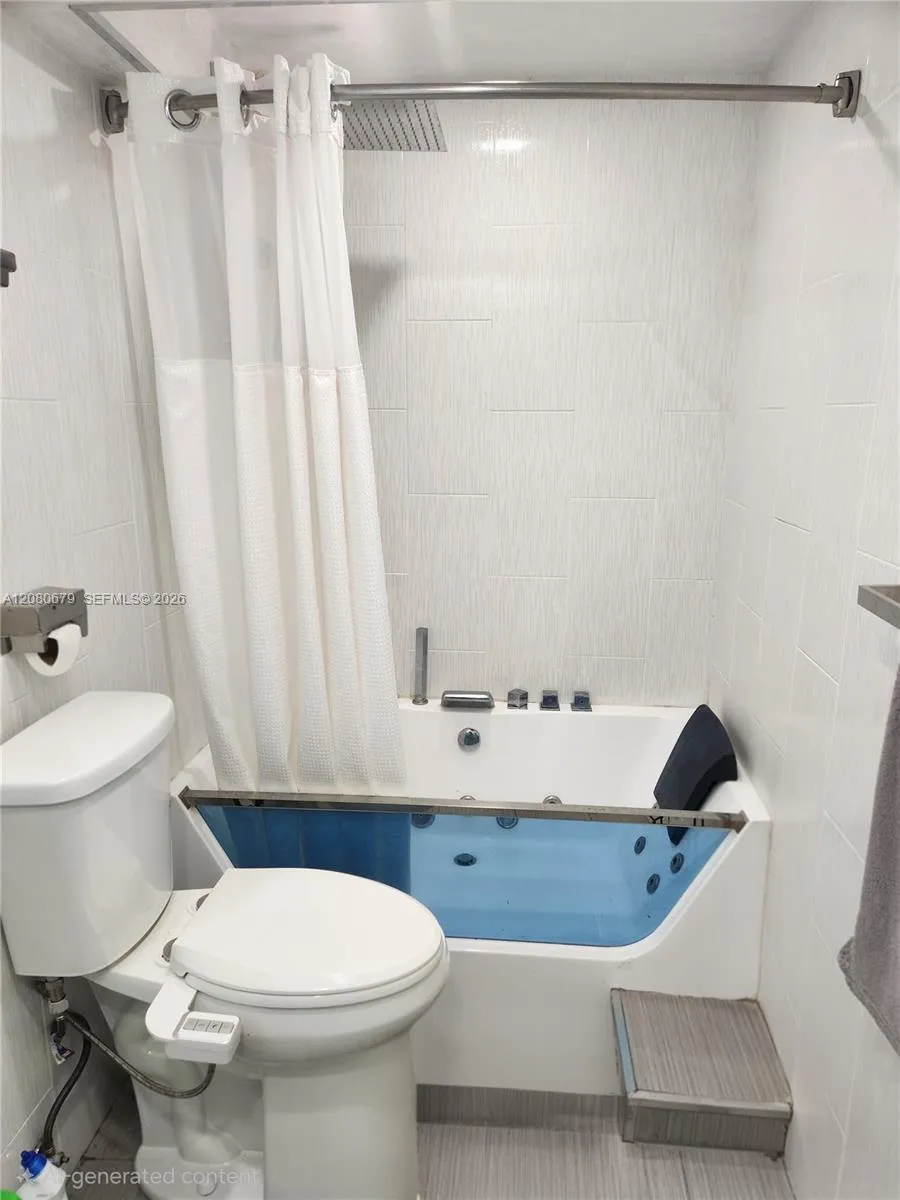 2801 NE 183rd St #310W Aventura, FL 33160