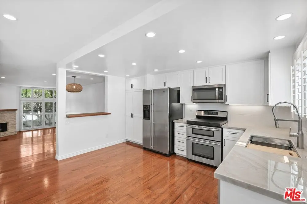 1622 Palisades Drive Los Angeles, CA 90272